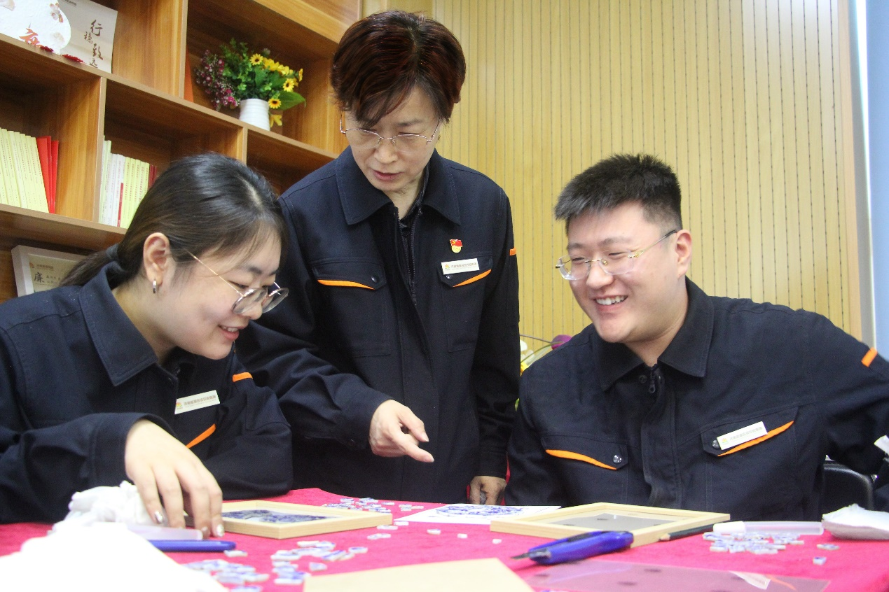 20251006094637155 Öйú¡¤350vip8888ÐÂÆÏµÄ¾©(¼¯ÍÅ)ÓÐÏÞ¹«Ë¾-¹Ù·½ÍøÕ¾